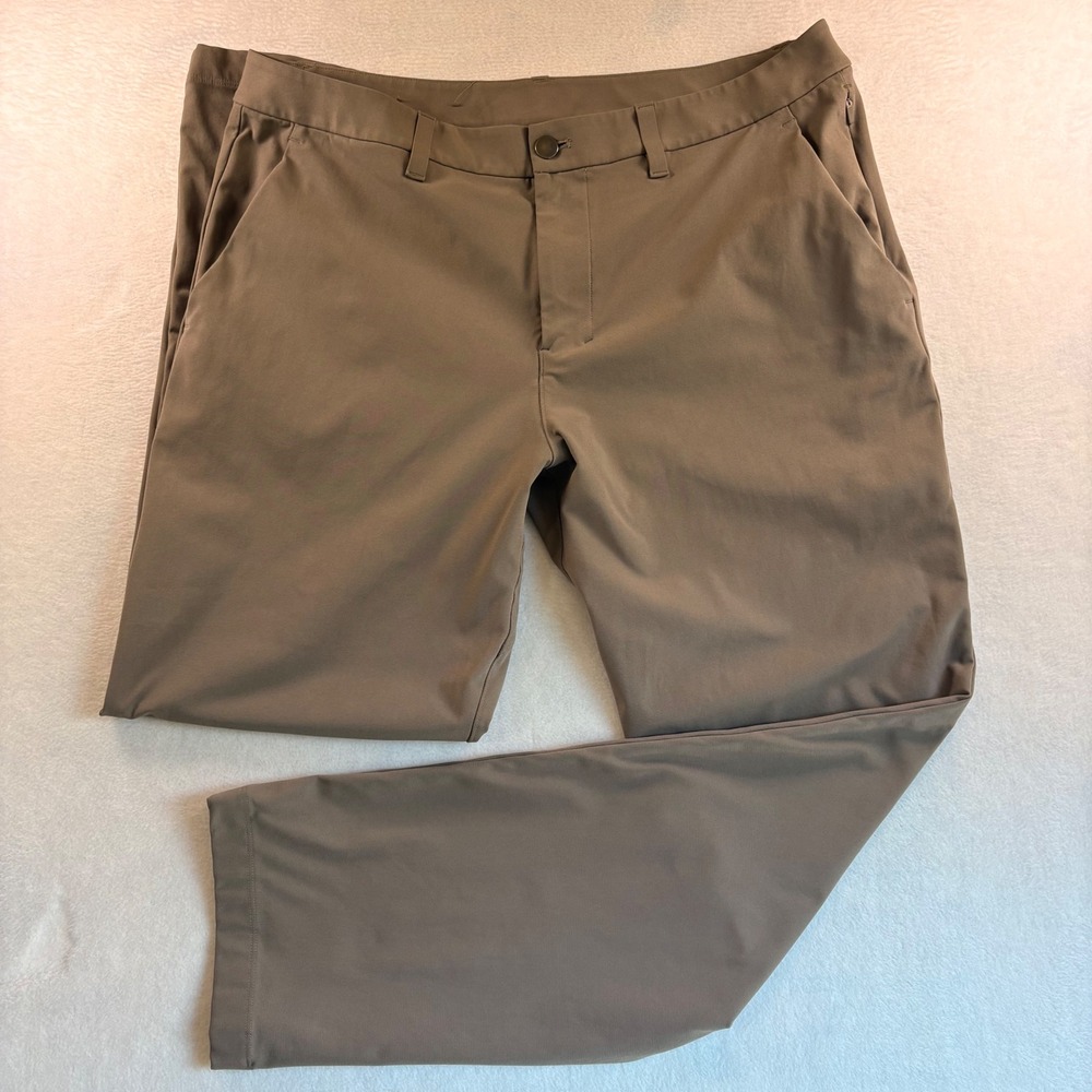 Lululemon Commission Pant Slim Warpstreme Khaki Brown Mens 34 LM5AO5S